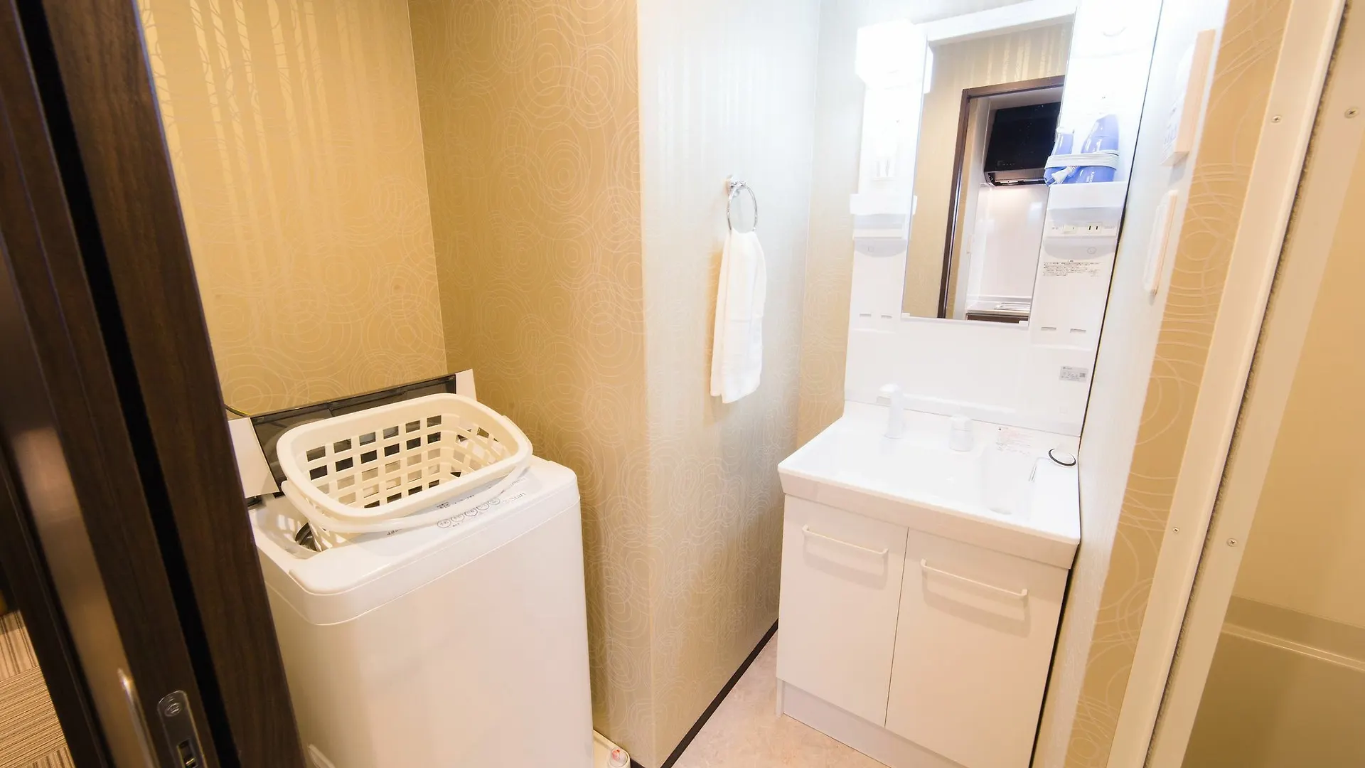 Karatachi Nanajo Ainomachi - Japan Hotels Kyoto
