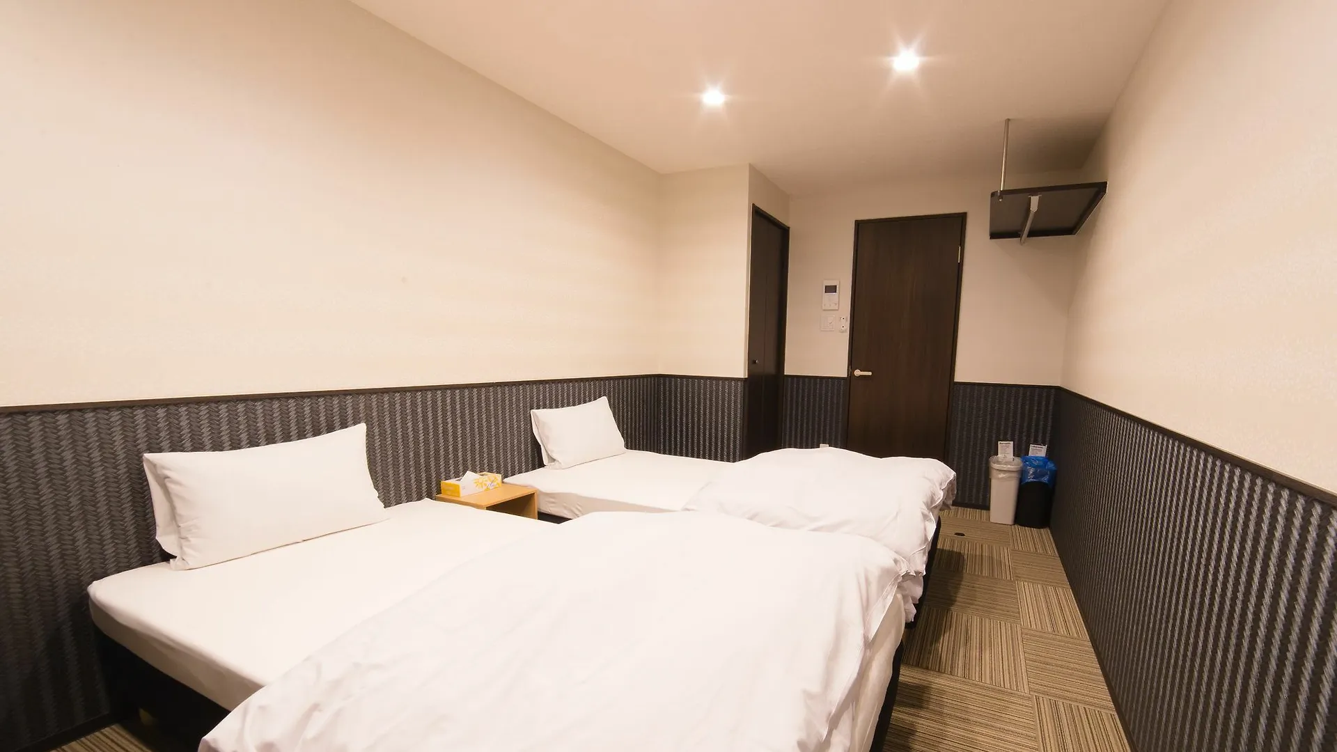Karatachi Nanajo Ainomachi - Japan Hotels Kyoto 0*,  Japan